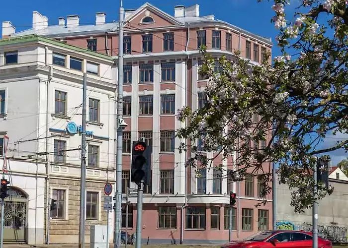 Modernist Loft In Old Town Riga